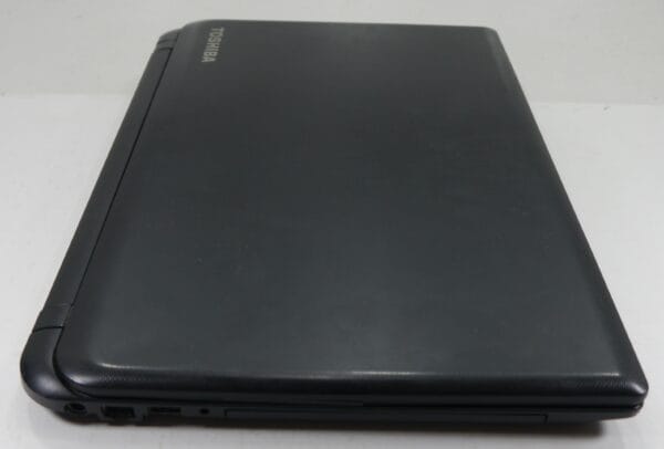 Toshiba C50D-B-120 Laptop 15.6 Inch Black - Image 9